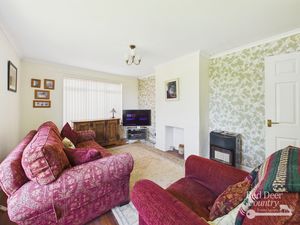 Sitting Room- click for photo gallery